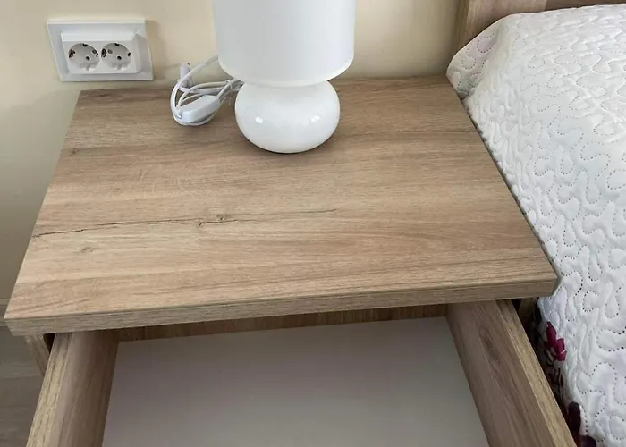 Harmony Apartment- 4 People- New Modern Flat-by The Sea