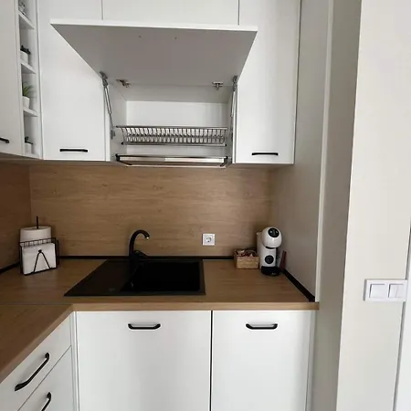 Harmony Apartment- 4 People- New Modern Flat-by The Sea * ヴァルナ